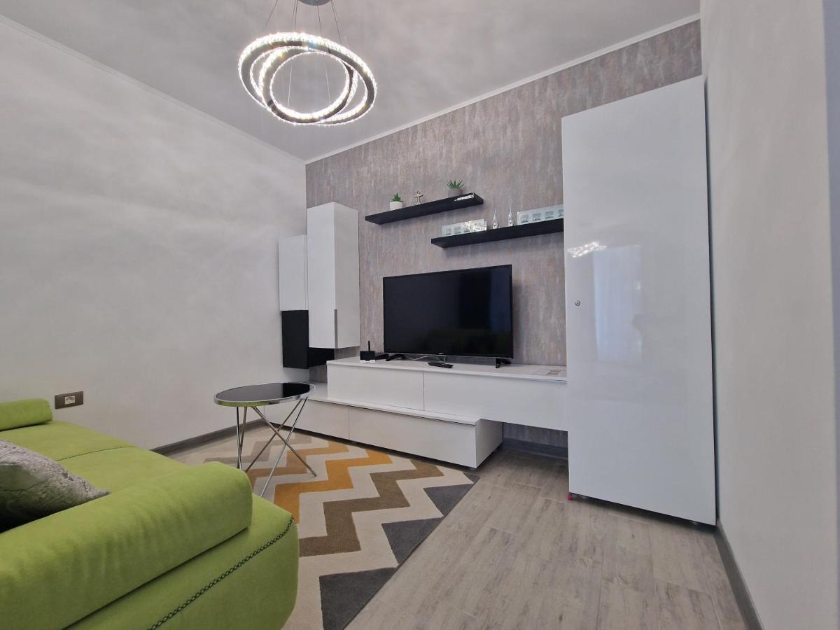 Dava Aparthotel Pool & Spa Mamaia Nord Năvodari Zewnętrze zdjęcie